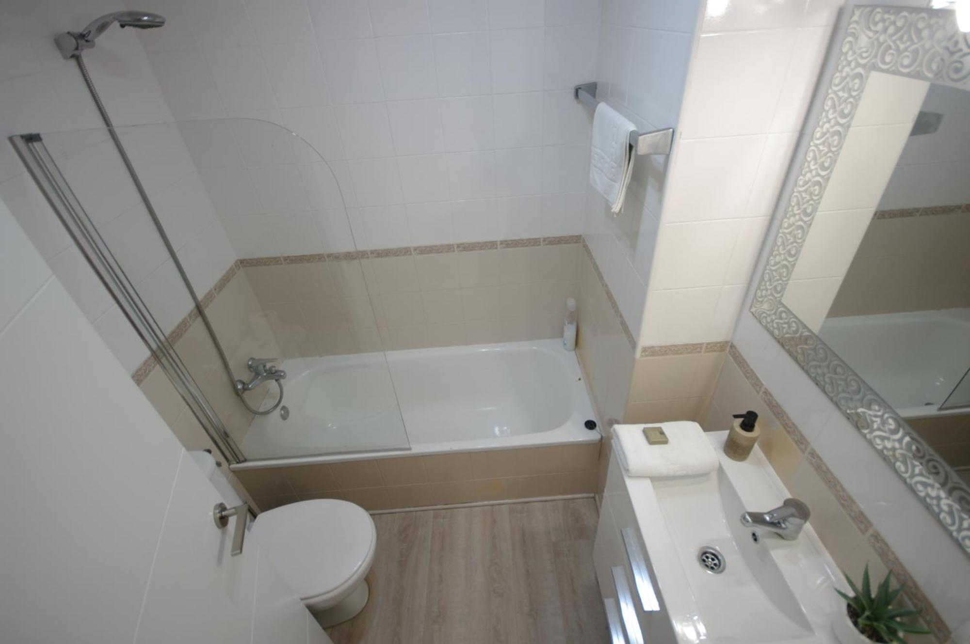 Livingtarifa Apartamento Agaporni Esterno foto